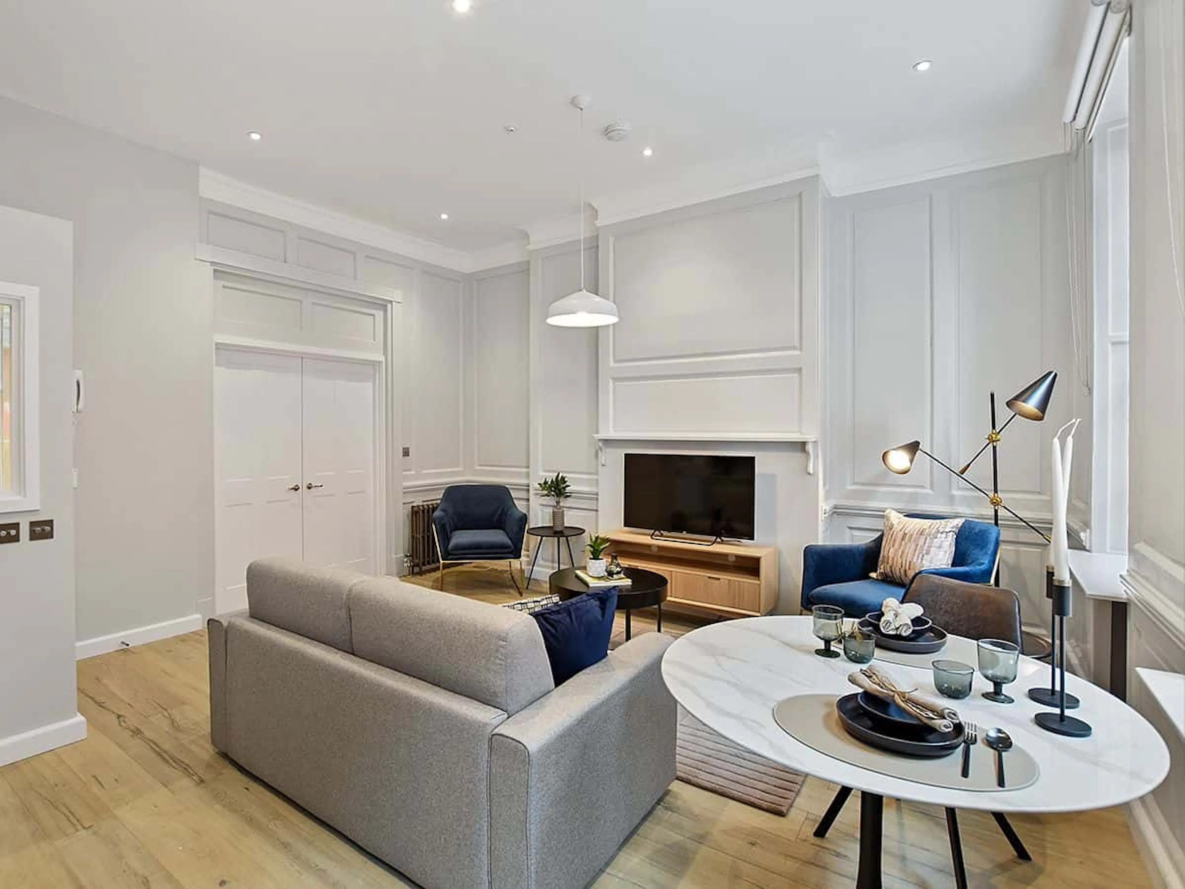 One room in 1 bedroom apartment COMMON_AREA 3