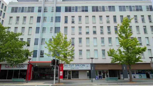 Single Studio Apartment room image 1