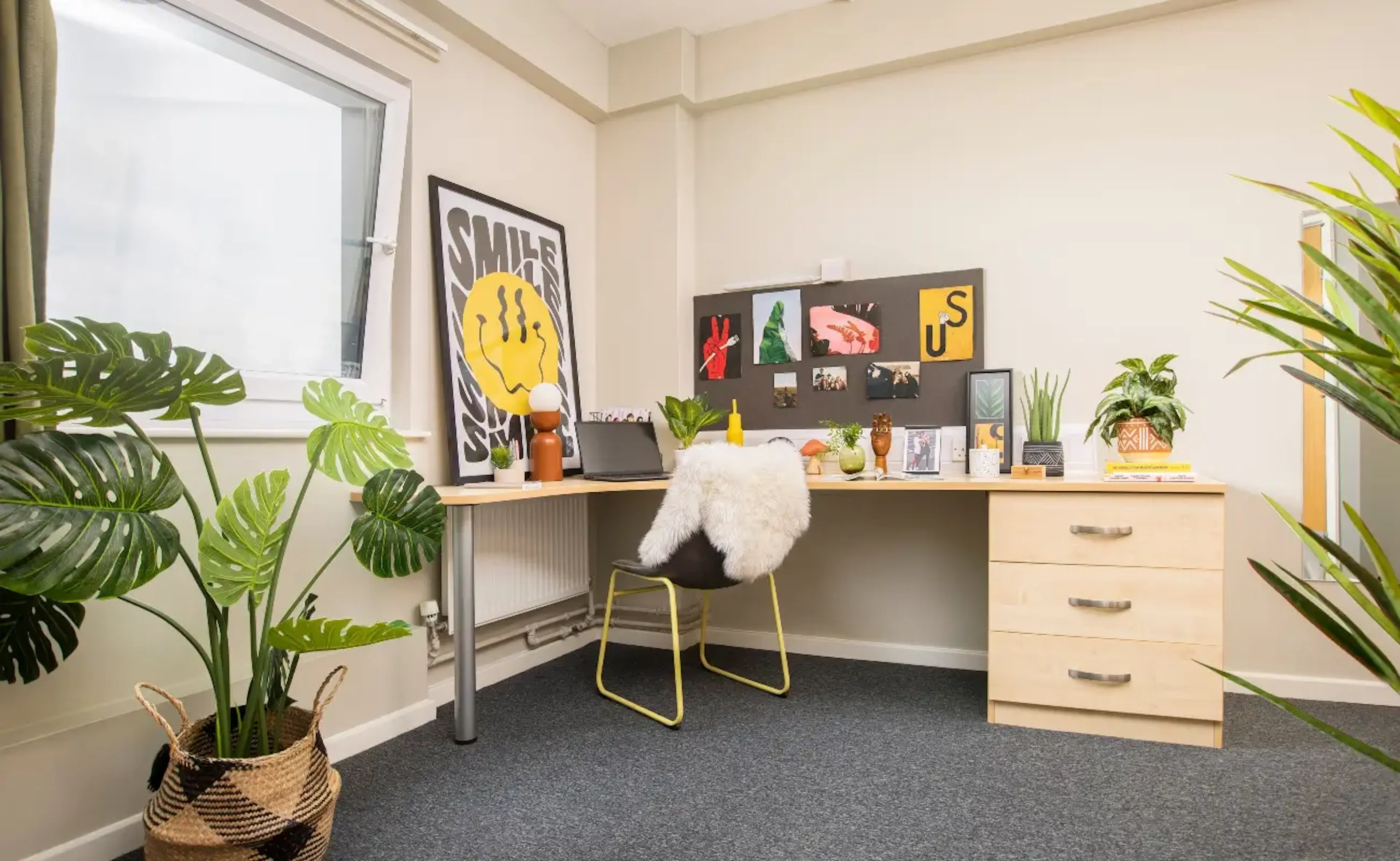 Accessible En-Suite, Premium Range 2 ROOM 1
