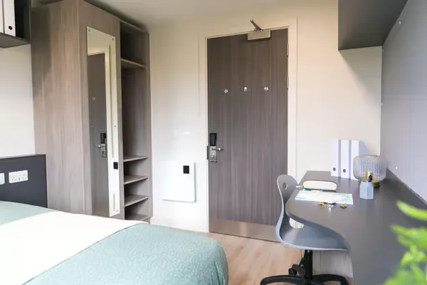 2 Bedroom Apartment