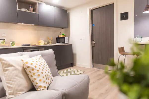 2 Bedroom Apartment