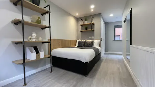Gold En-Suite room image 2