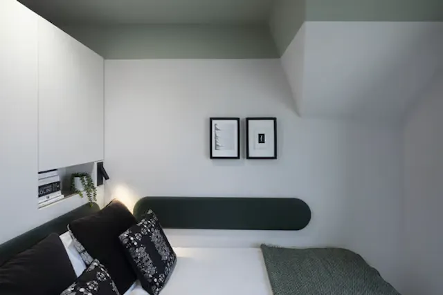 Gold Studio room image 1