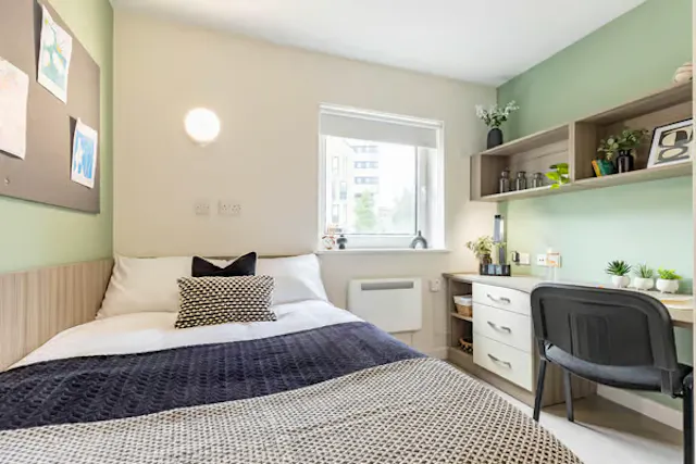 Classic Ensuite room image 2