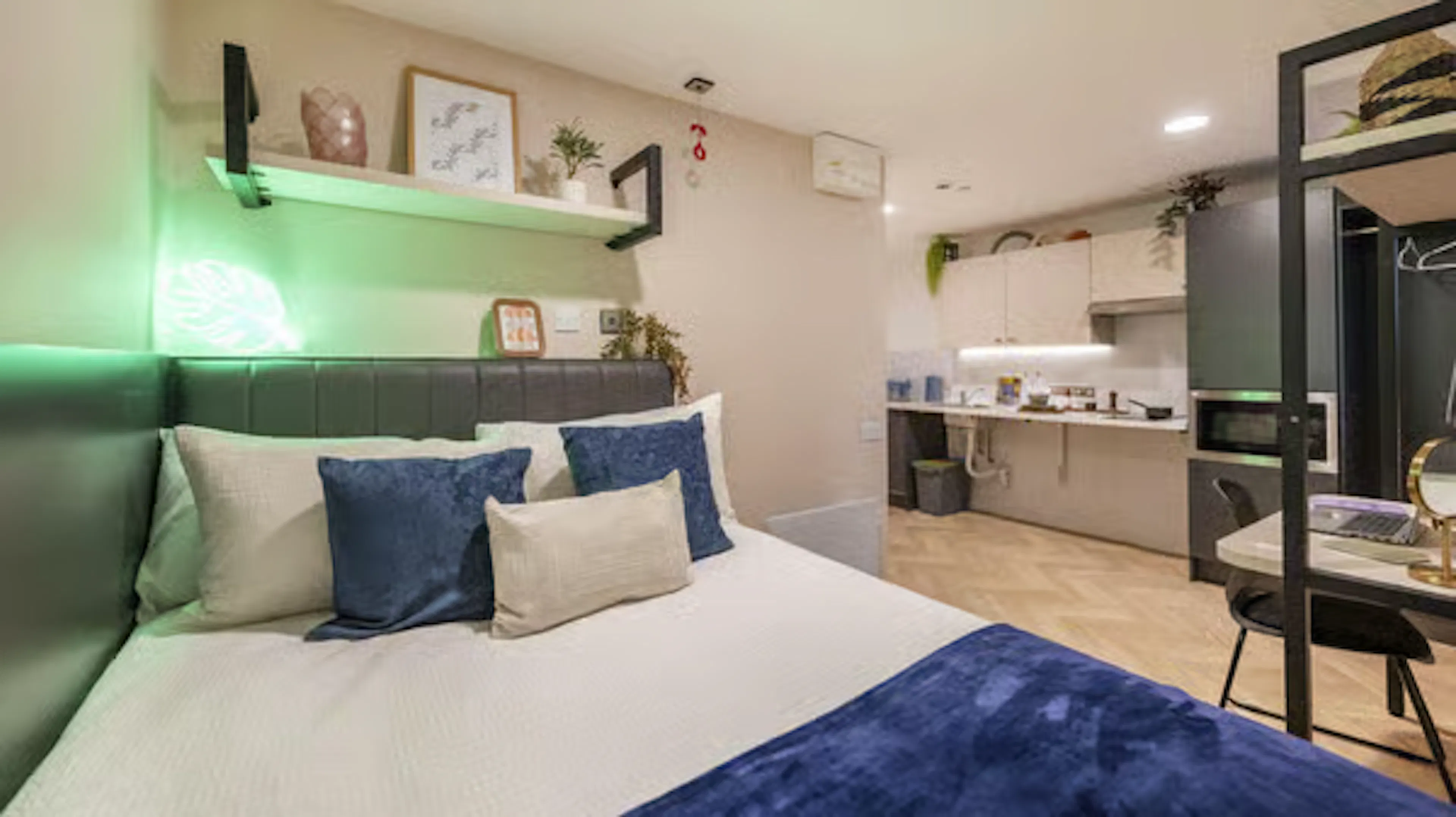 Accessible Studio ROOM 4