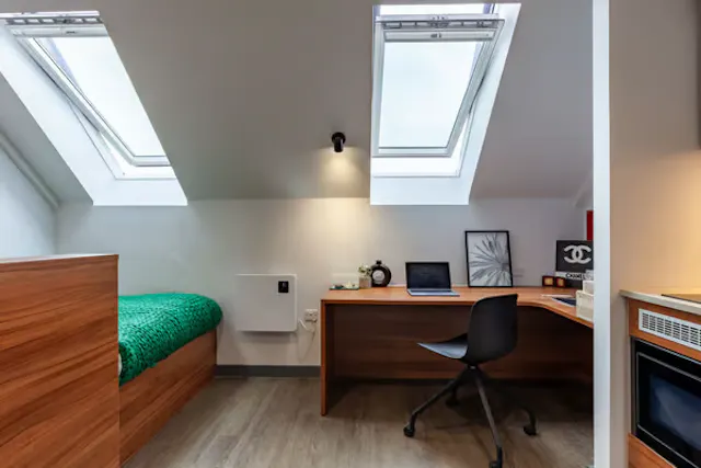 Penthouse room image 1