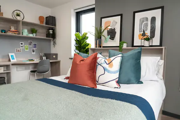 Gold Plus En Suite room image 1