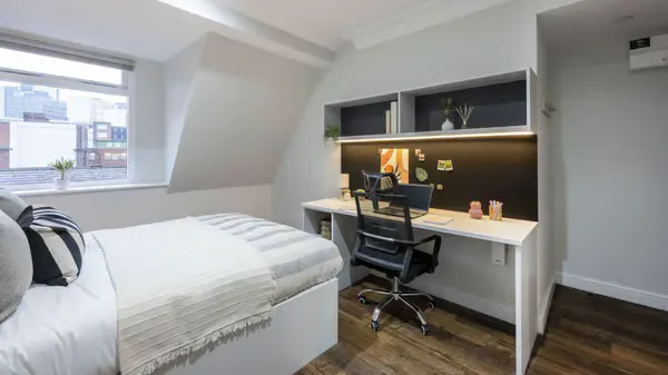 One-Bed Apartment