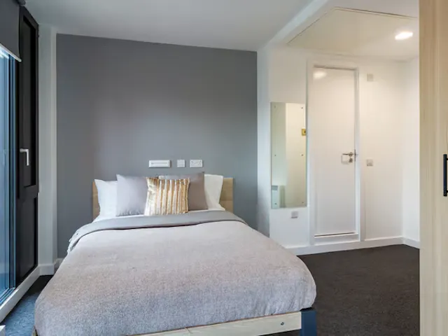 Premium 2 Bed room image 1