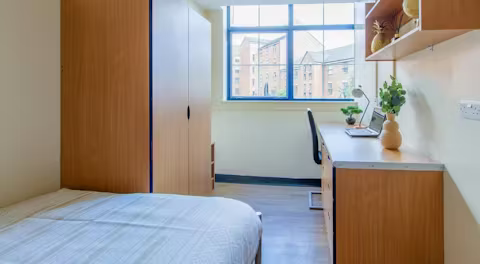 ben-russell-court-leicester-BATHROOM