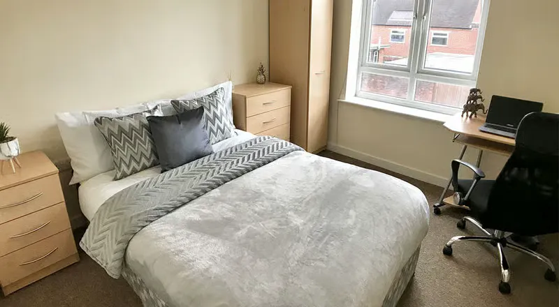 2 Bed Apartment Ensuite Room ROOM