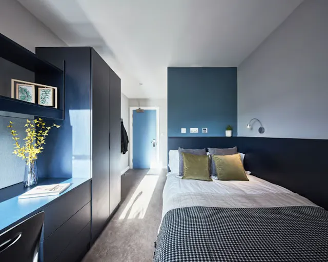 Classic Ensuite room image 1