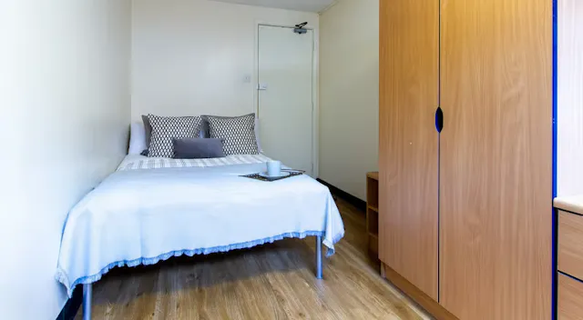 Silver Plus Room room image 1