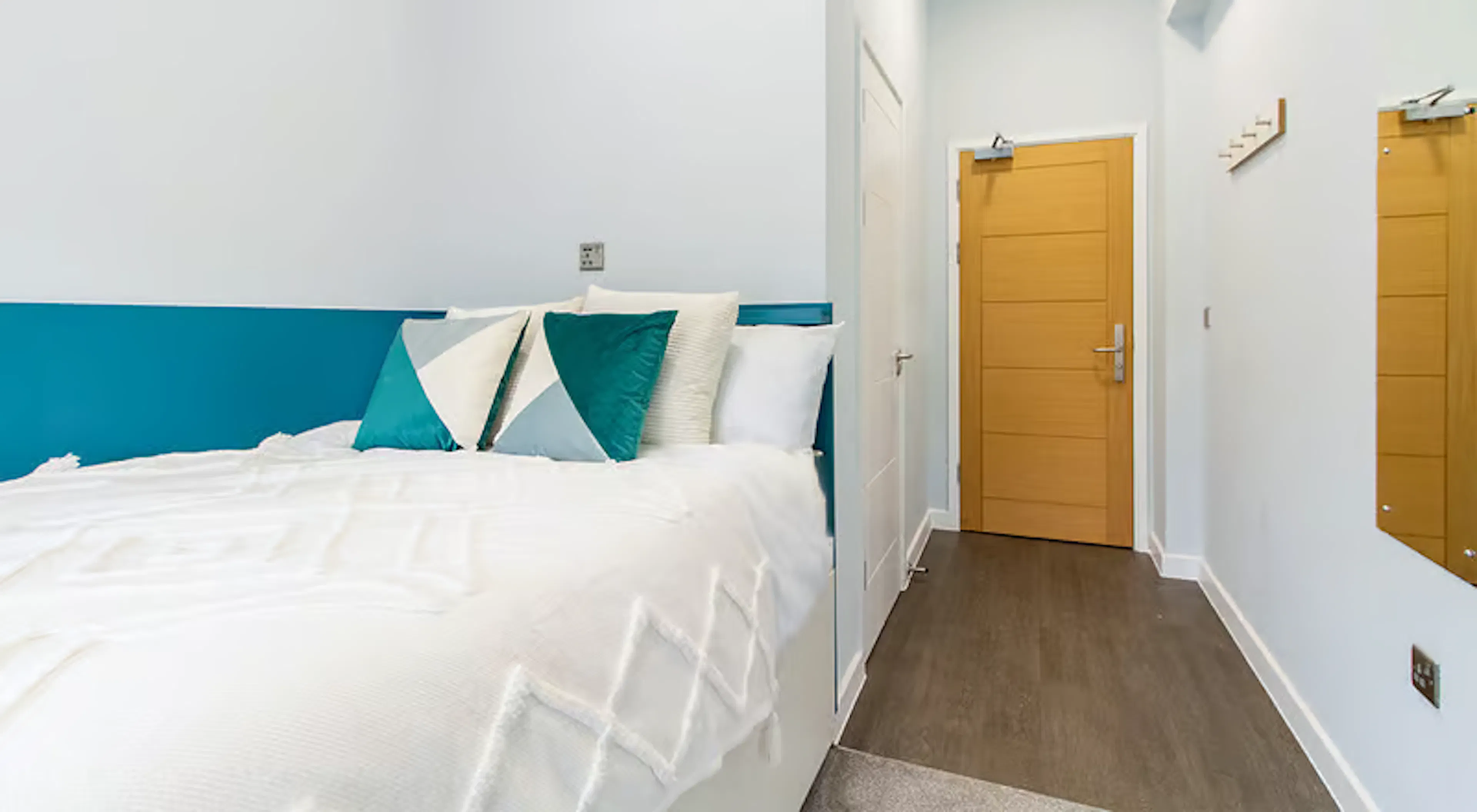 Premium Ensuite ROOM 4