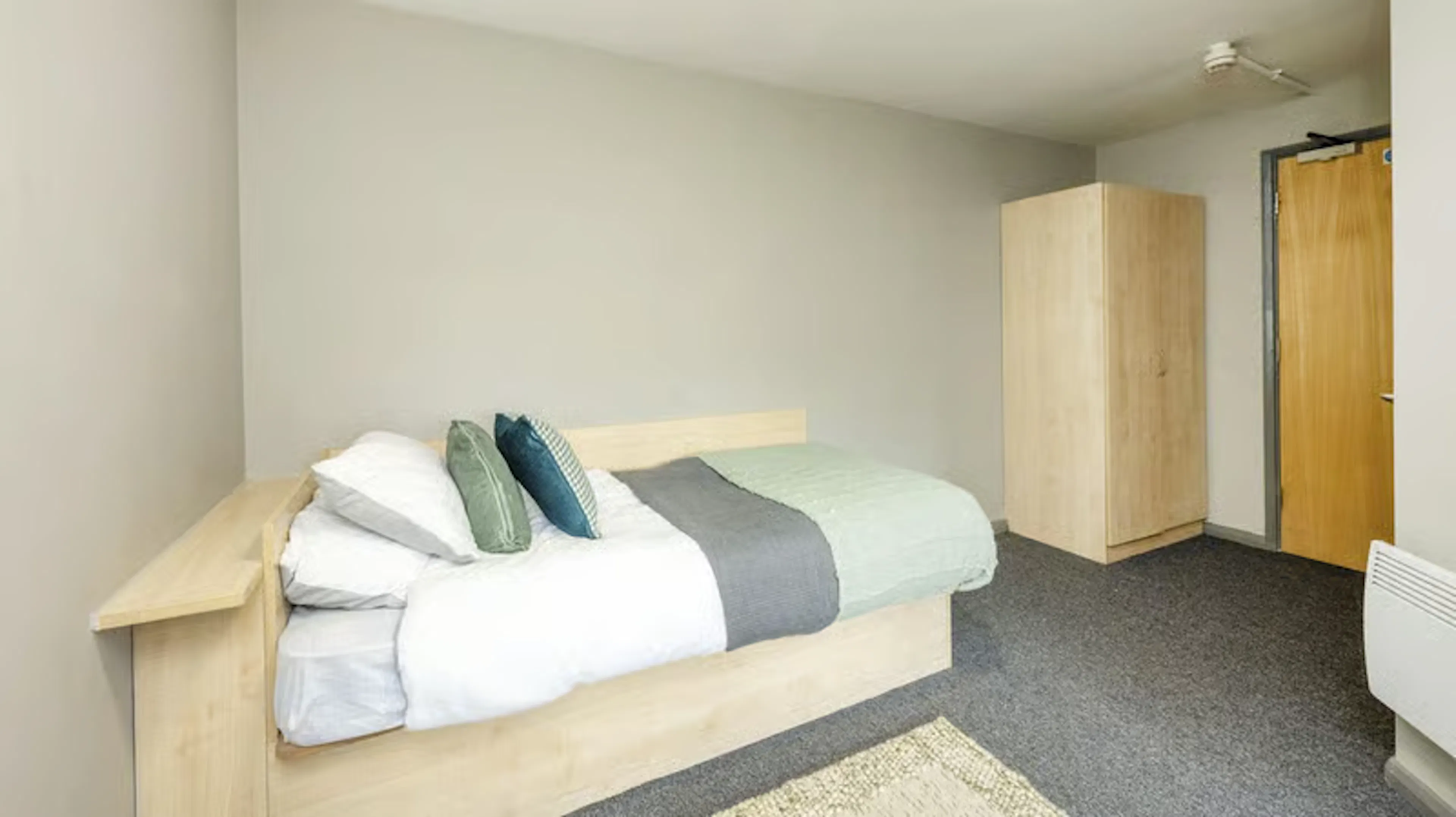 Premium Ensuite ROOM 3