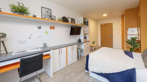 hannah-court-sheffield-ROOM