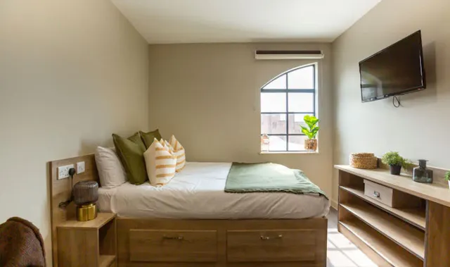 Studio Airconditioned room image 1