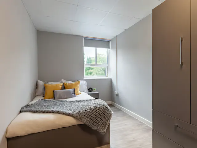 1 Bed Apartment room image 2