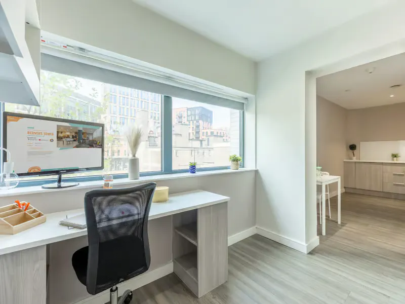 2 Bed Apartment