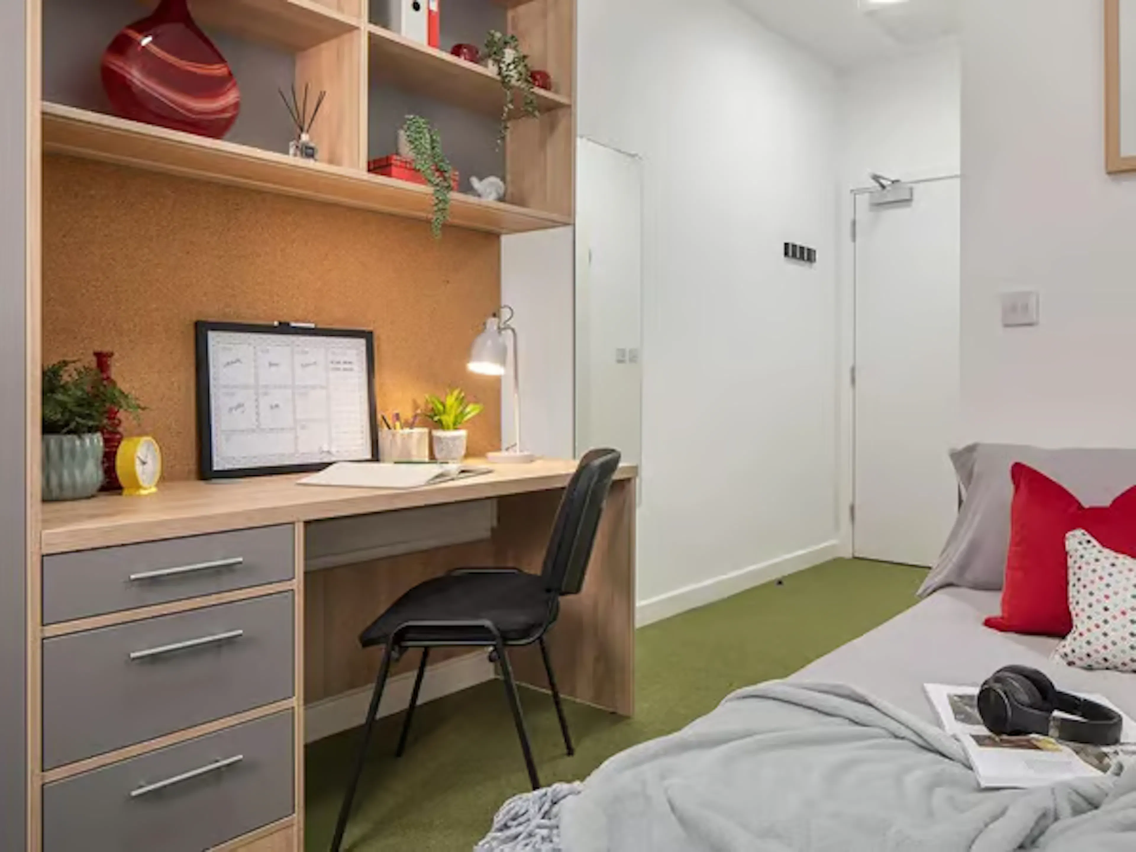 Standard Ensuite  ROOM 1
