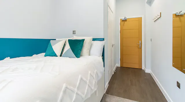 Classic Ensuite room image 2
