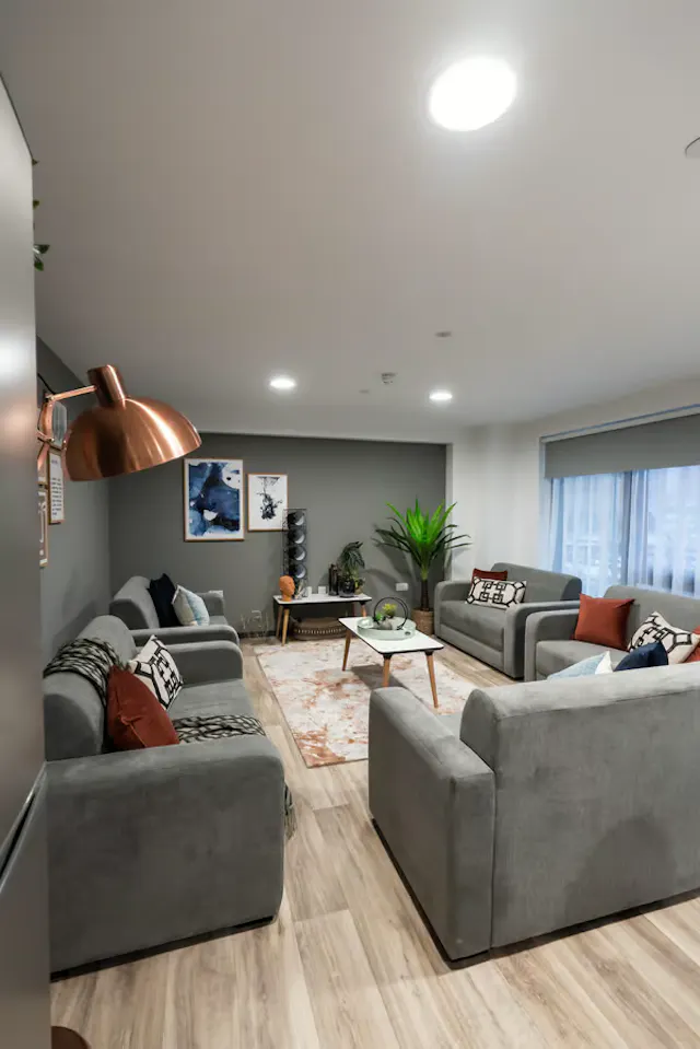 Bronze En Suite room image 2