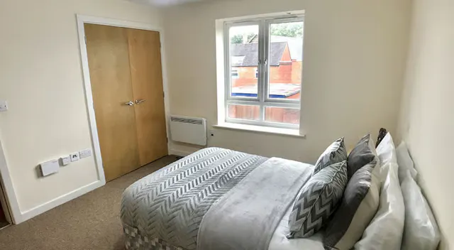 2 Bed Apartment Ensuite Room room image 2