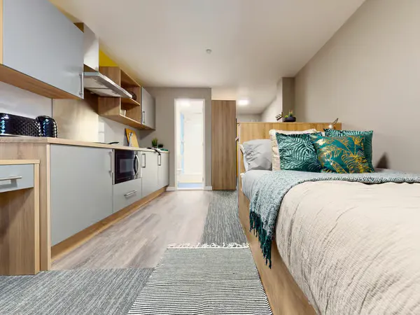 Gold Studio room image 3