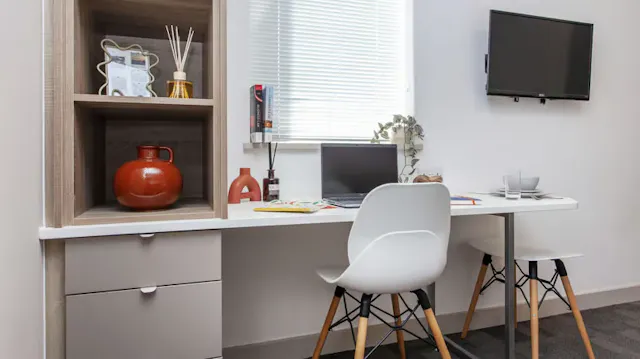 Superior Plus Studio room image 4