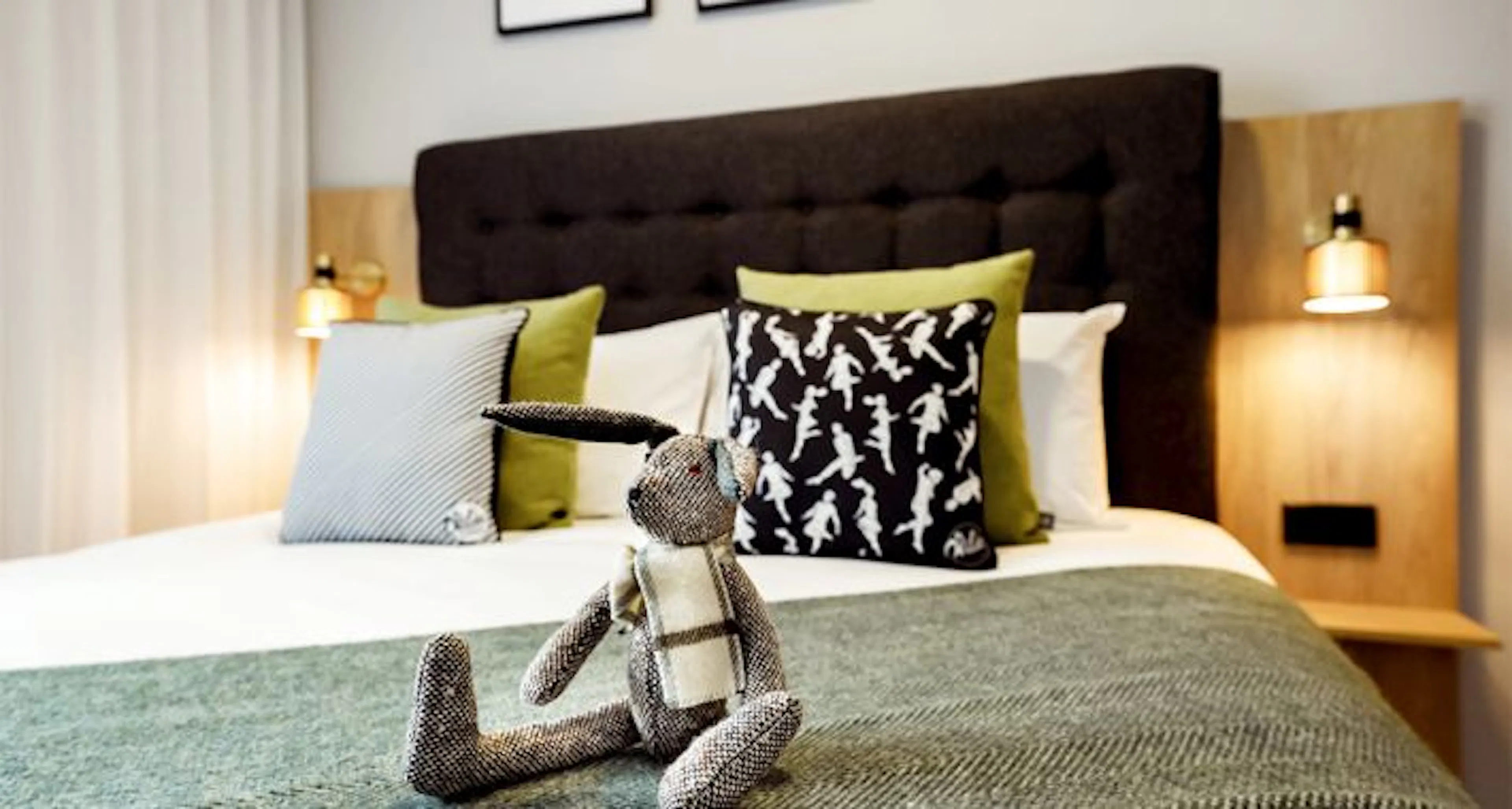 ROOM ROOM 3