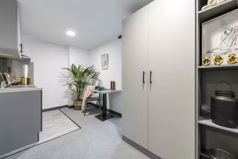 compass-birmingham-birmingham-ROOM