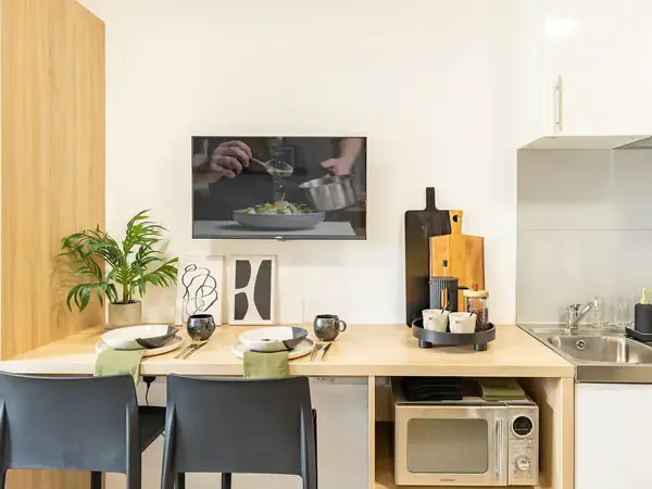 Premium Plus Studio