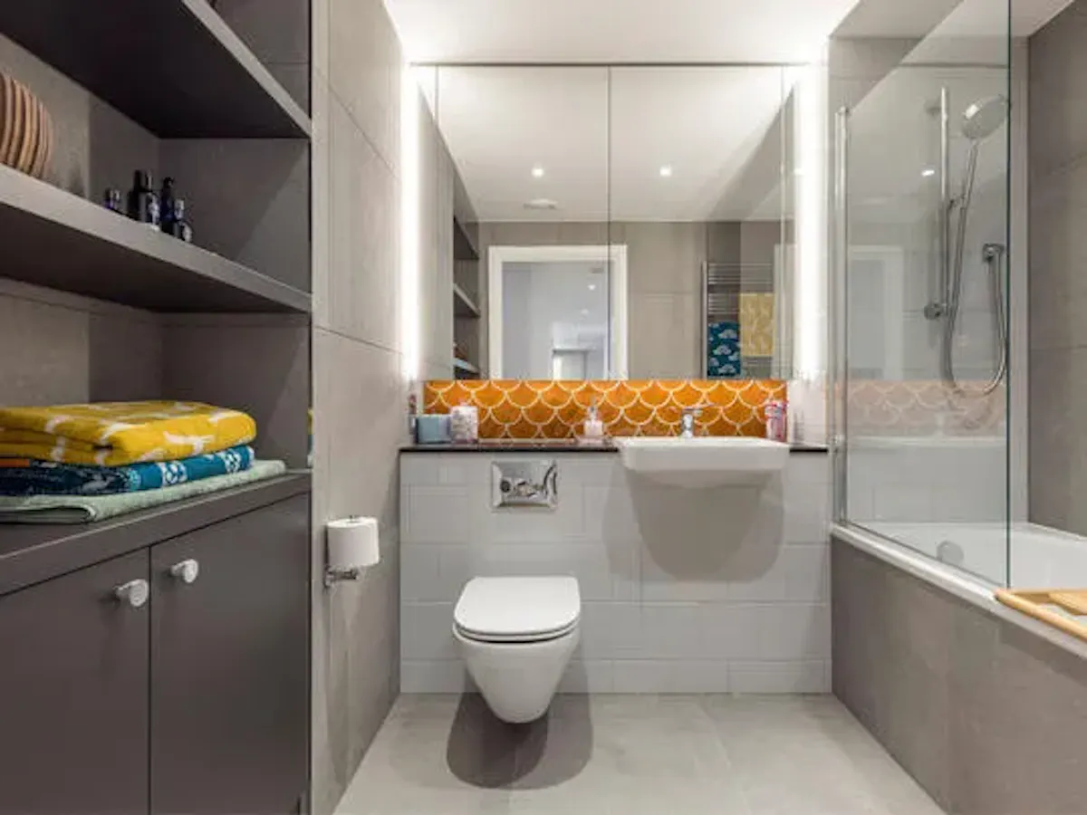 3 Bedroom Apartment BATHROOM