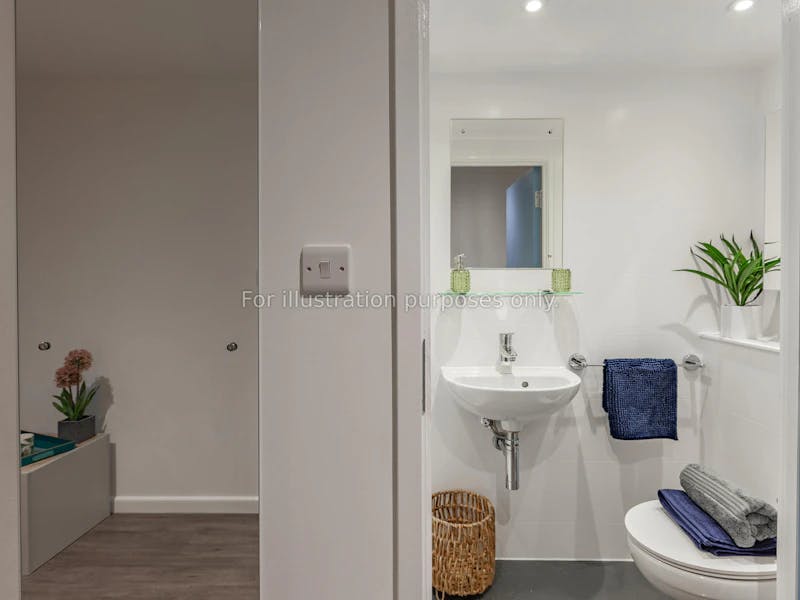 4 & 5 Bed Ensuite