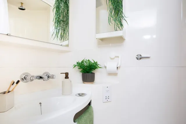 Ensuite Extra Large High Double