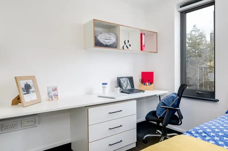 fulham-palace-studios-london-Silver Studio