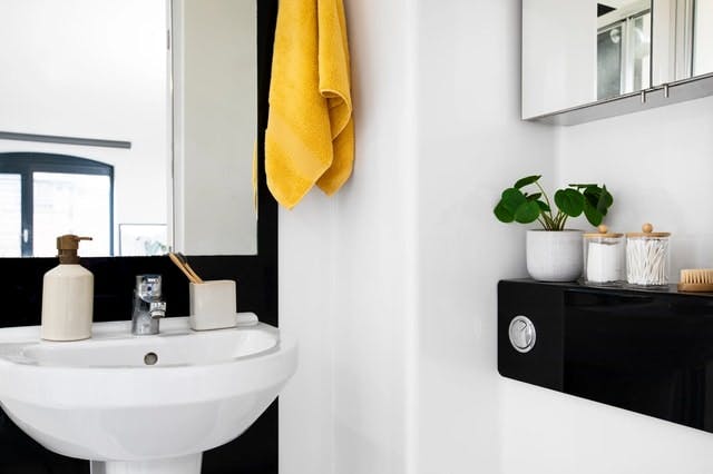 Premium Range 2 Accessible Studio