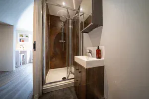 BATHROOM BATHROOM 2