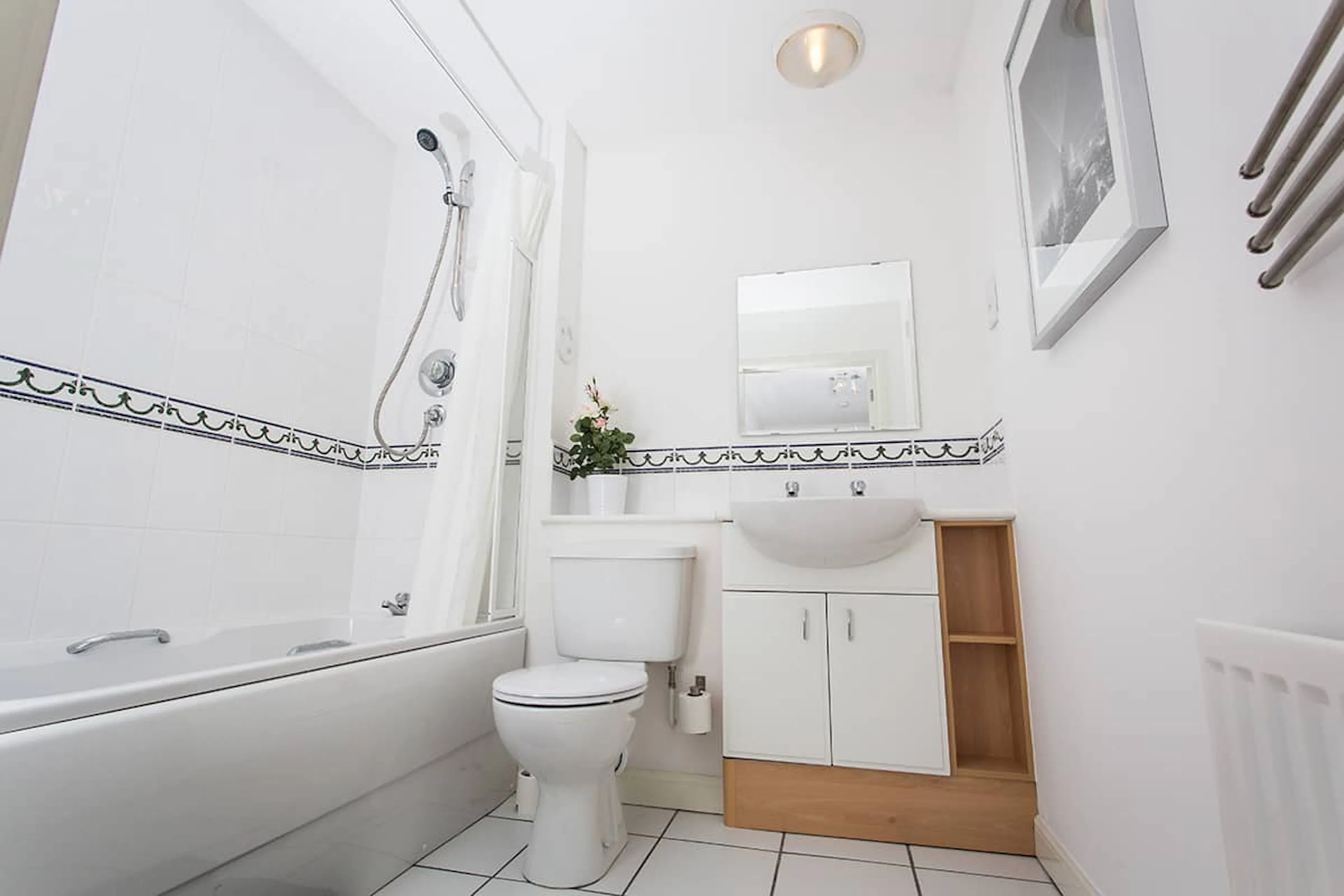 BATHROOM BATHROOM 2