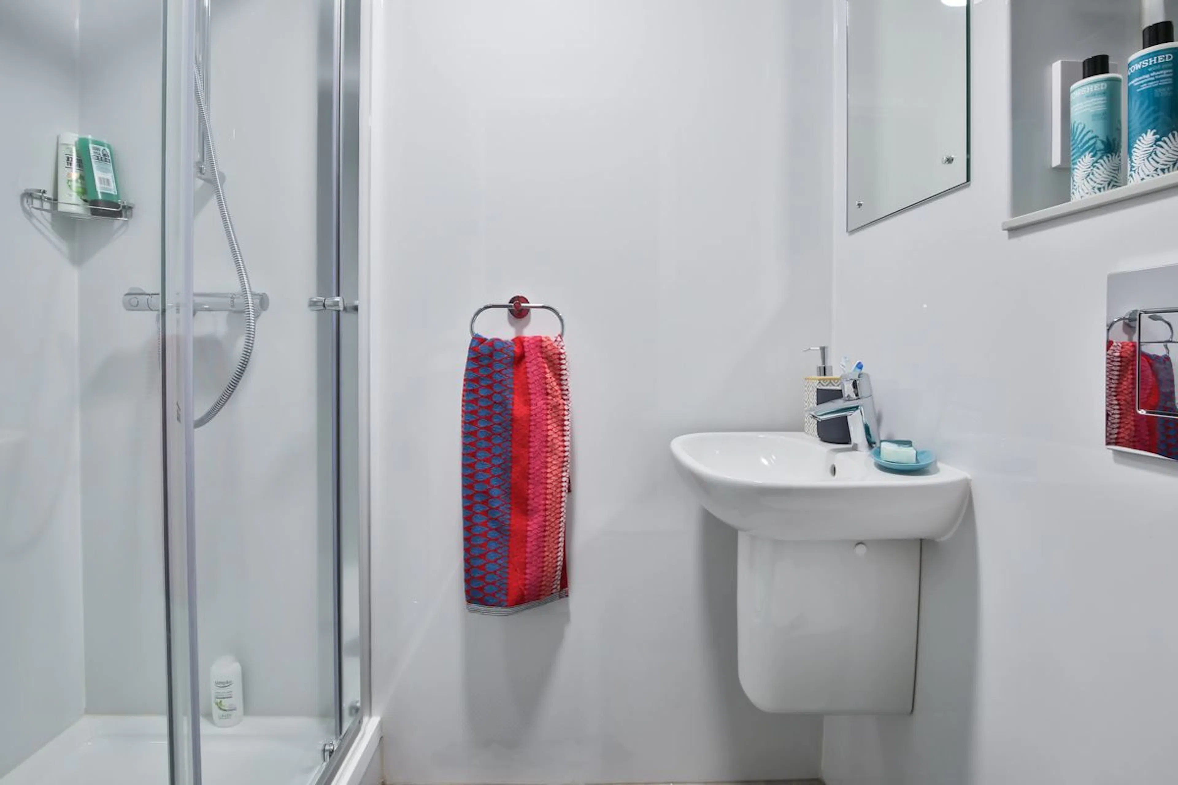 BATHROOM BATHROOM 2