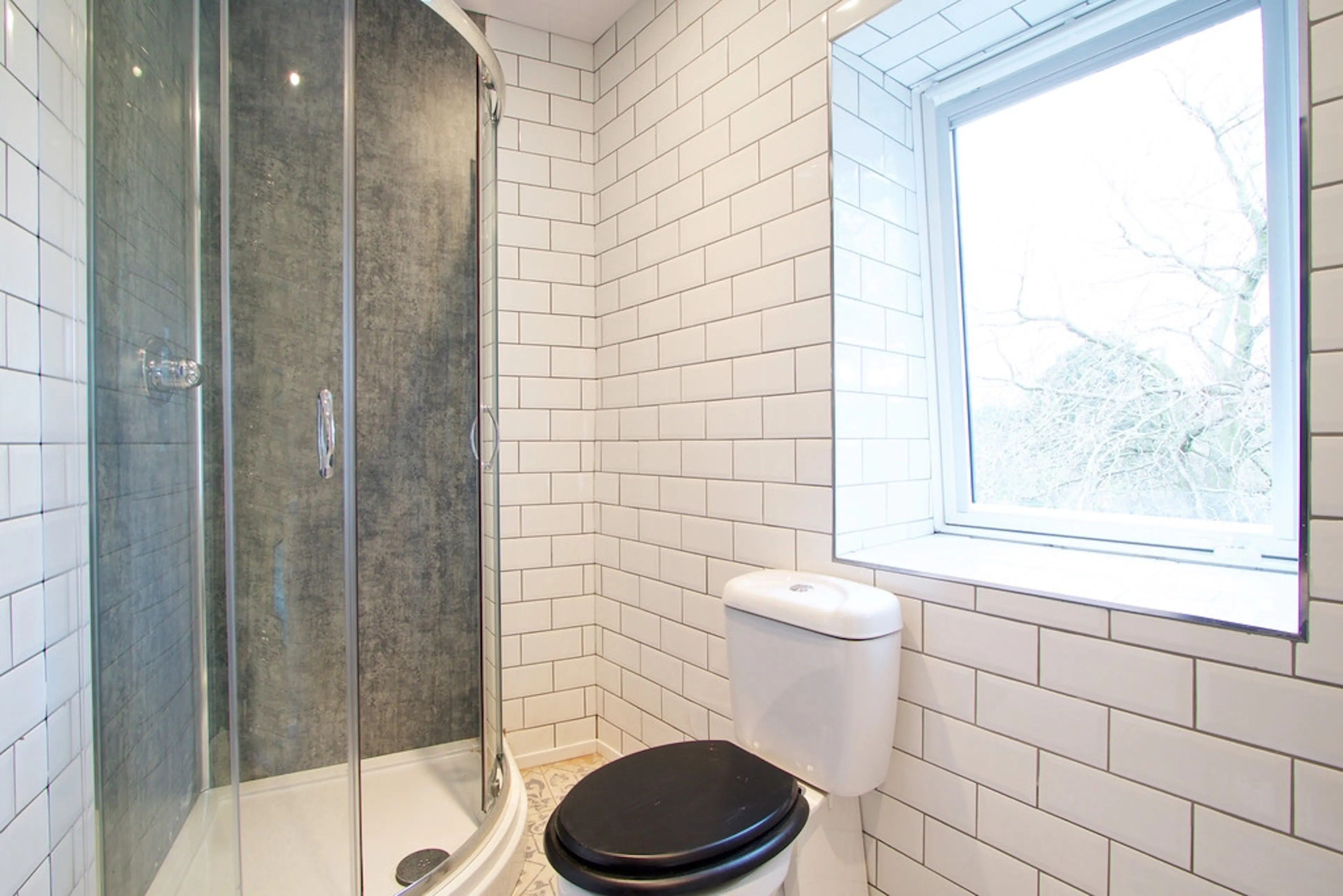 1 Bedroom Studio BATHROOM 3