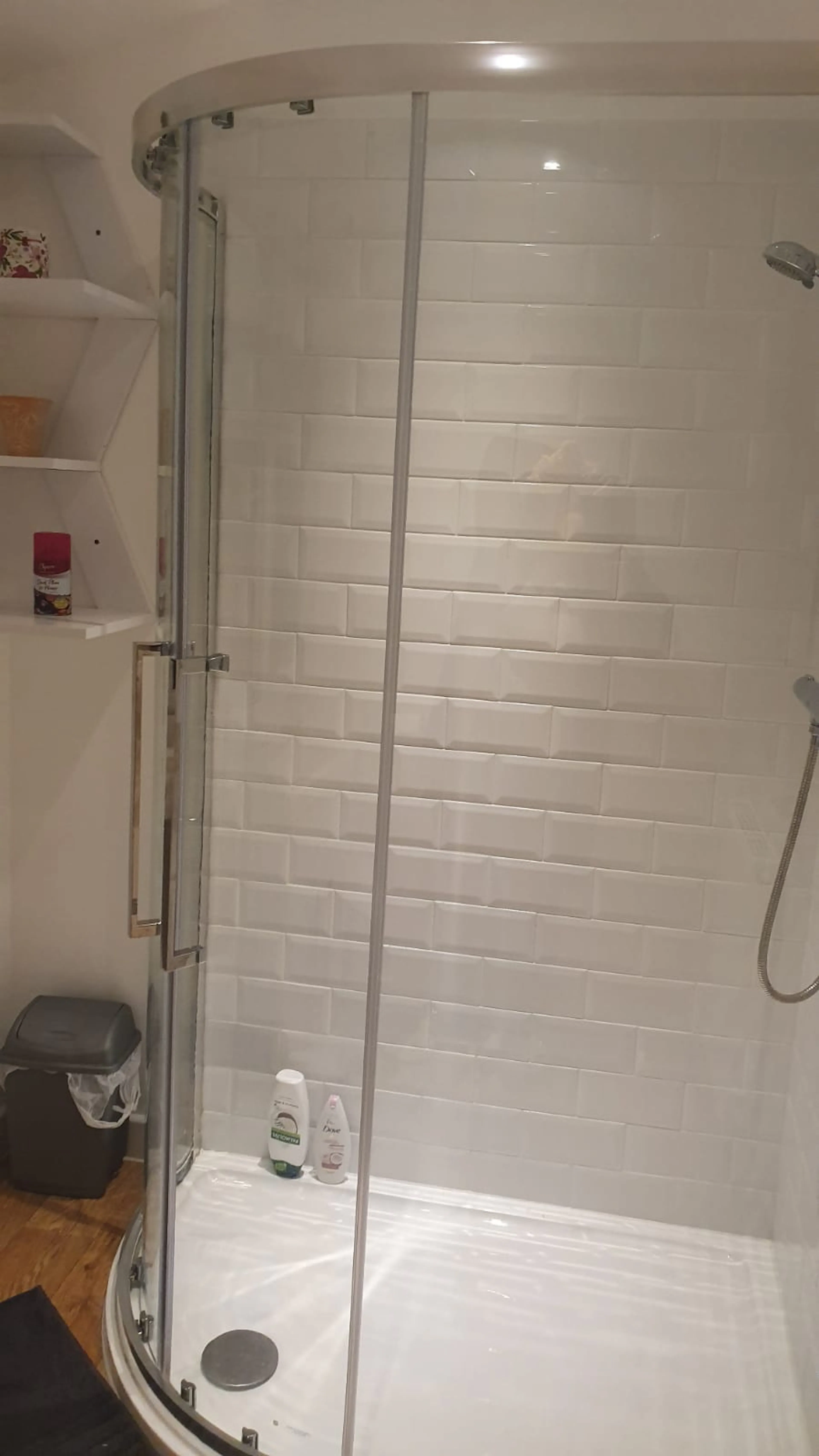 4 Bed Apartment (apartment) BATHROOM 3
