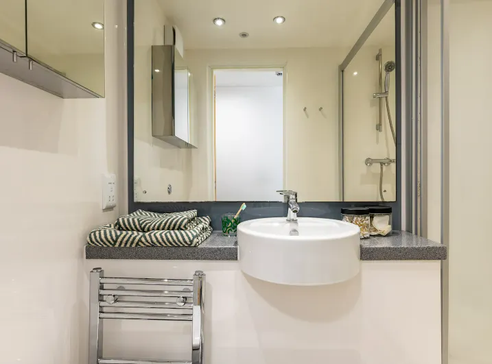 Platinum En Suite