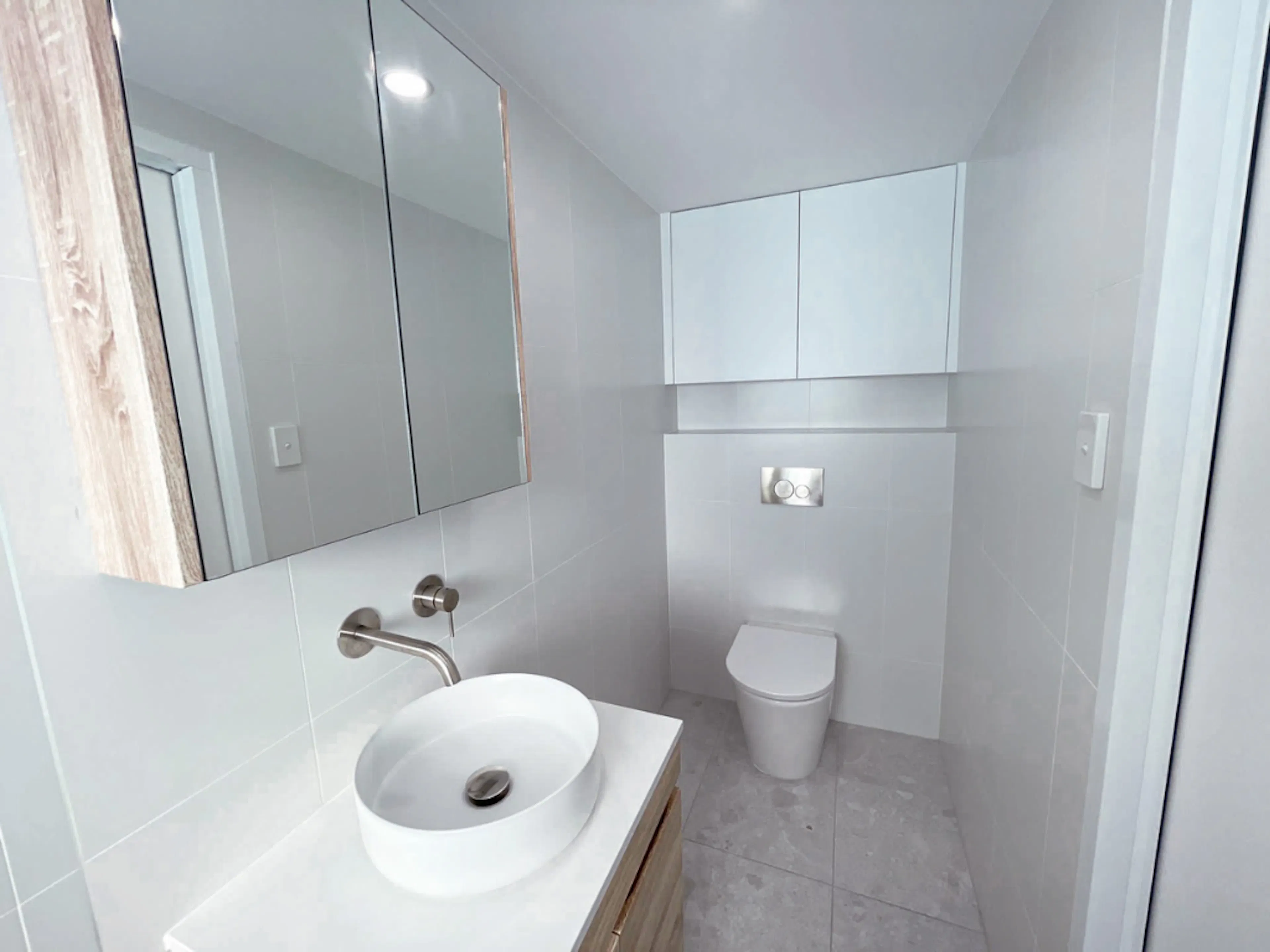 Studio Apartments BATHROOM 3
