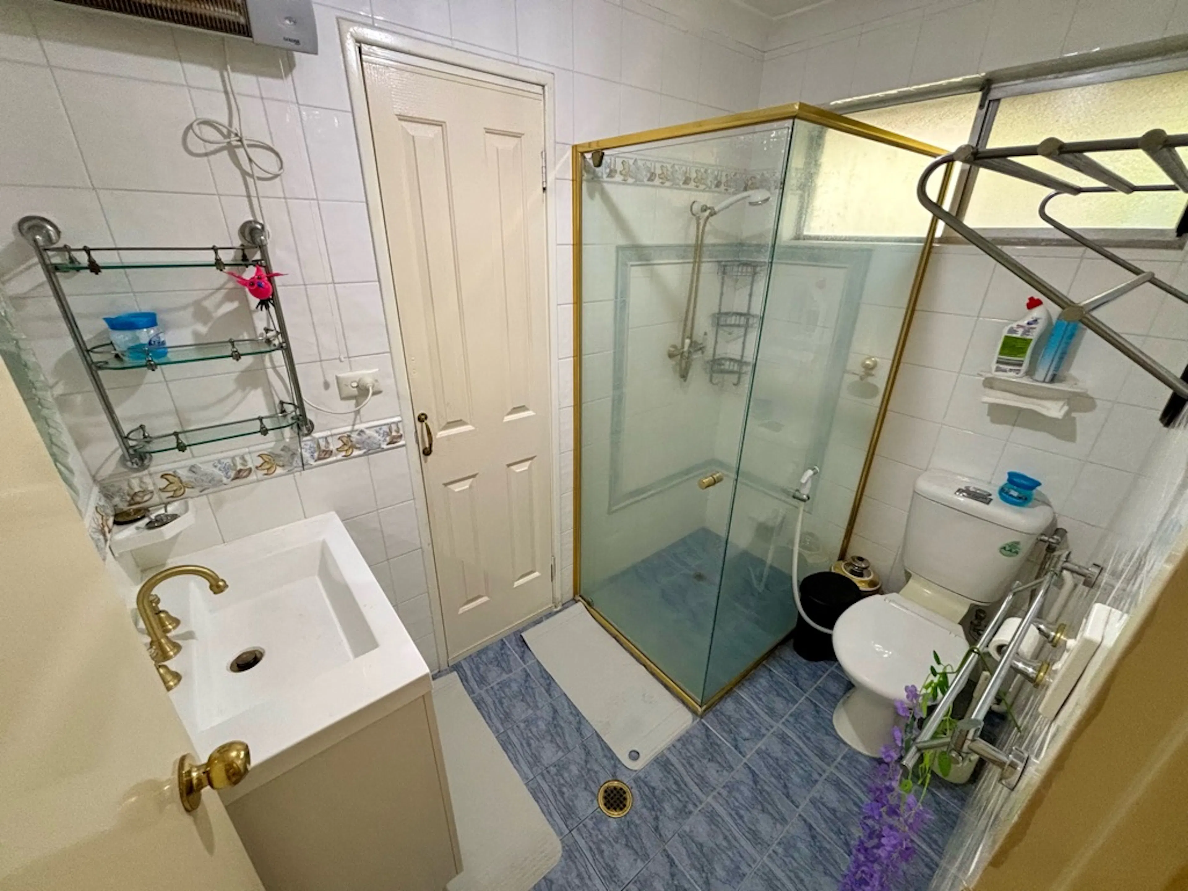 Room 2 BATHROOM 2