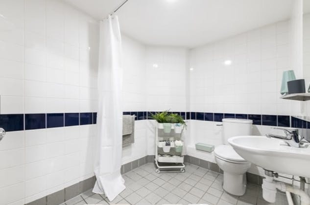 Ensuite Standard