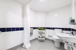 sheffield-3-sheffield-Ensuite Standard