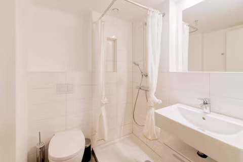 1-ostendstrasse-19-berlin-BATHROOM