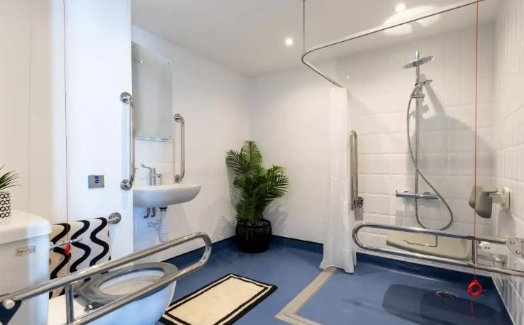 Platinum Suite - Accessible