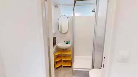 resi-berlin-BATHROOM